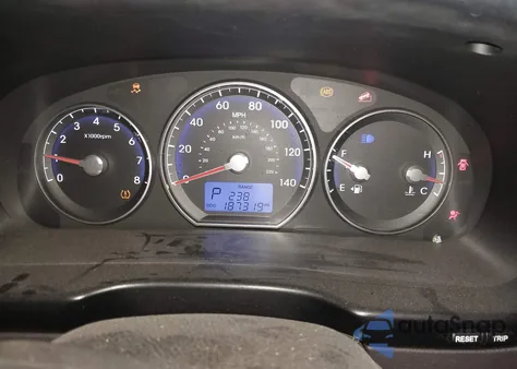 2012 Hyundai Santa Fe Se z USA, uszkodzony, nr VIN 5XYZH4AGXCG159710